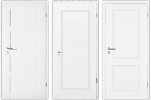 Drei Türen stehen nebeneinander, die erste ist grau-weiß, die zweite weiß und die dritte auch wieder weiß-grau